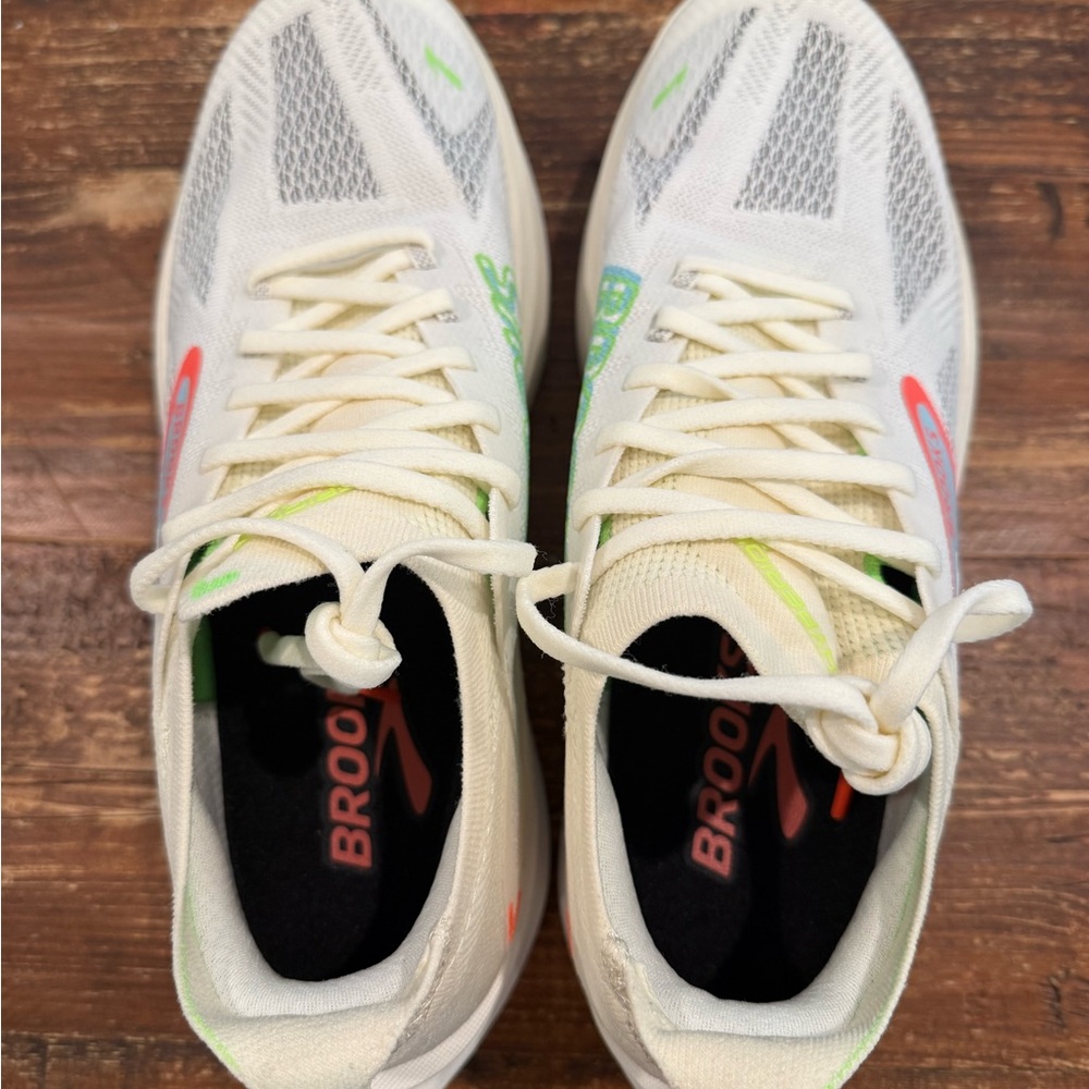 Brooks Hyperion Max 3